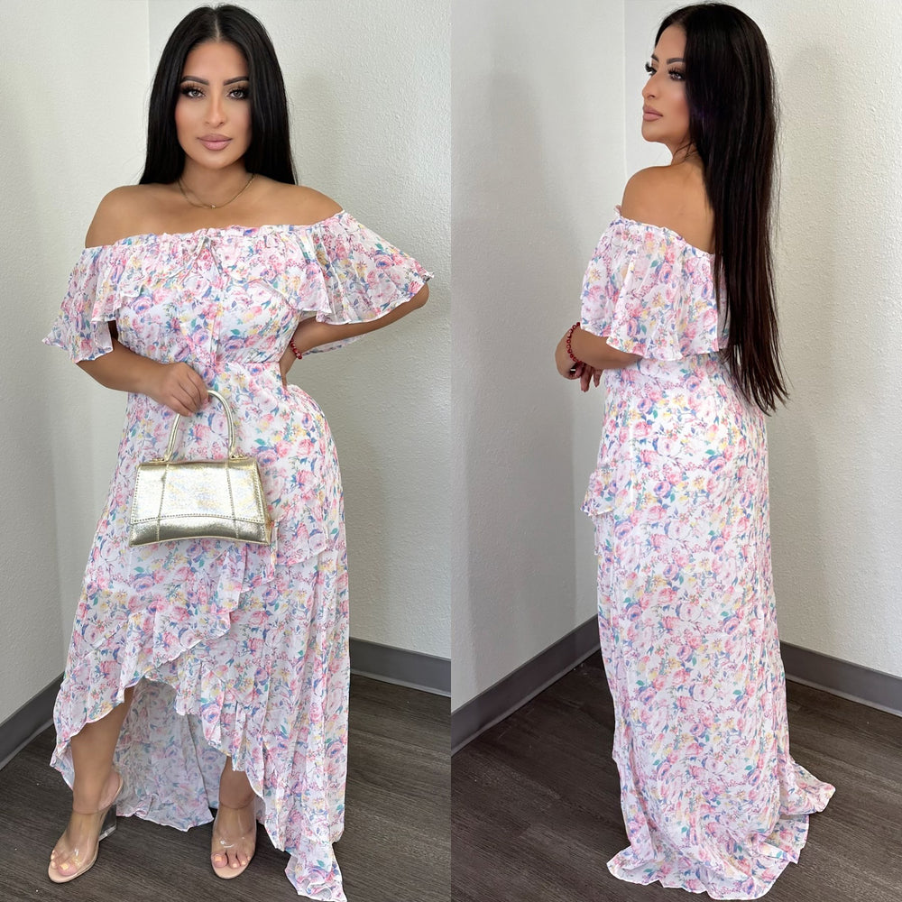 
            
                Load image into Gallery viewer, Celia Floral Maxi Dress
            
        