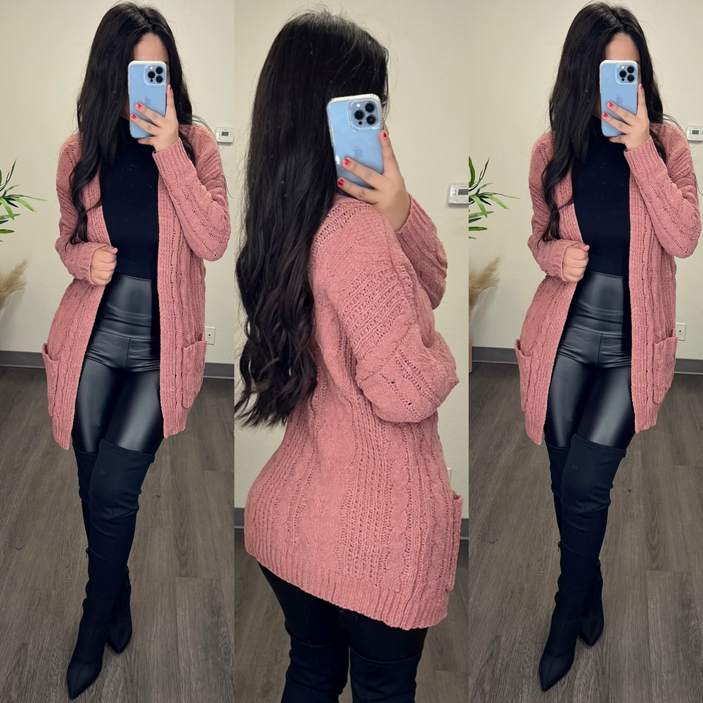 Levy (Mauve) Cardigan