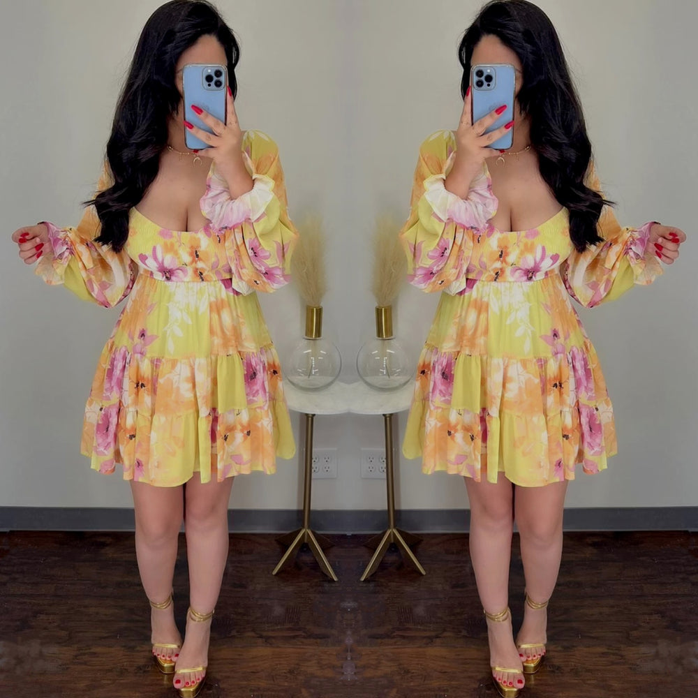 
            
                Load image into Gallery viewer, Hannah (Lime) Floral Dress
            
        